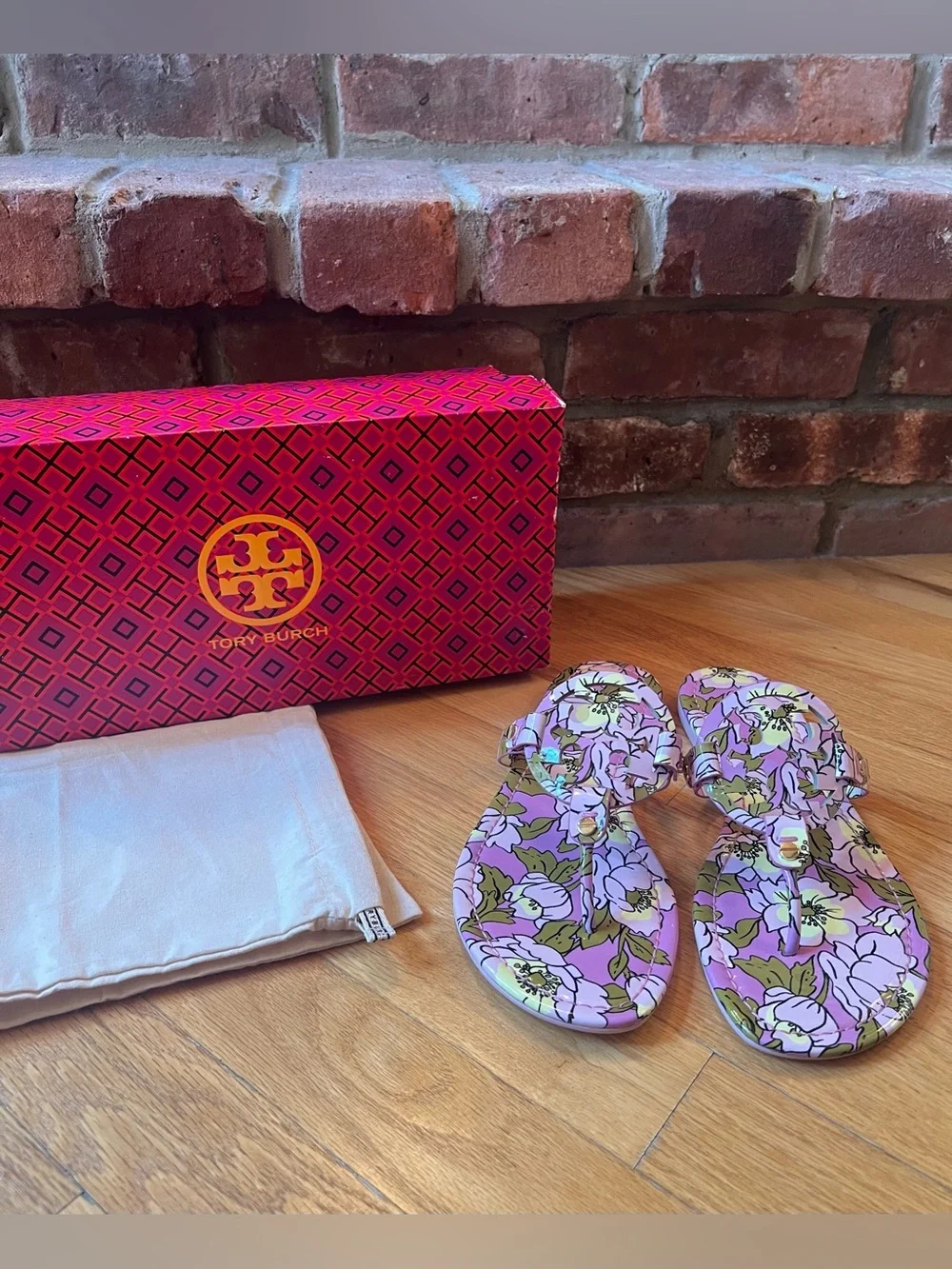 Tory Burch Lavender Purple Floral Printed Patent Leather Miller Sandals